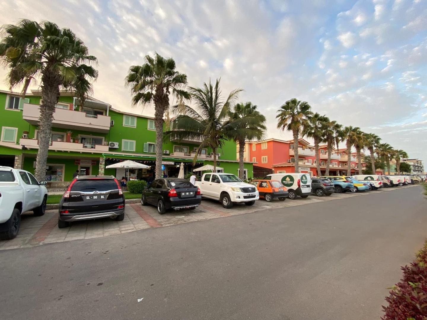 Djadsal Moradias - Baleia Santa Maria Exterior foto